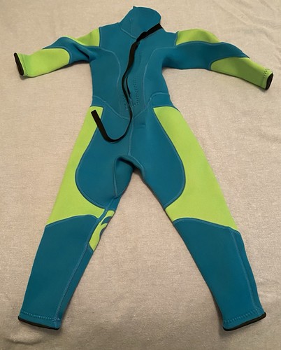 Vofiw green and - green, blue