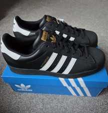 UK 11 - Adidas Superstar