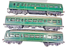 Rake of 3x Tri-ang Hornby OO Gauge Class 101 DMU M79079 M79632 M59:20 BR Green