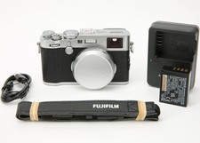 FUJIFILM X100F Compact Digital