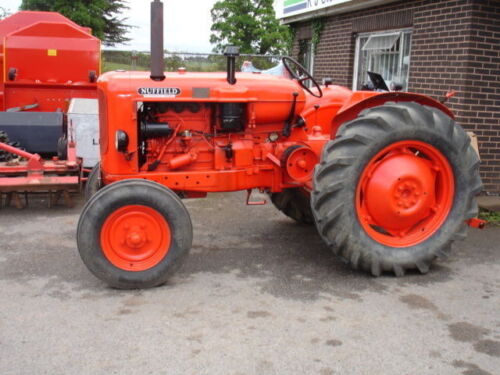 Nuffield universal 4 - 3,