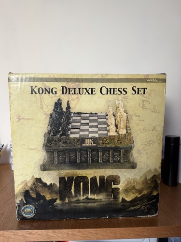 Kong deluxe chess set weta - kong,