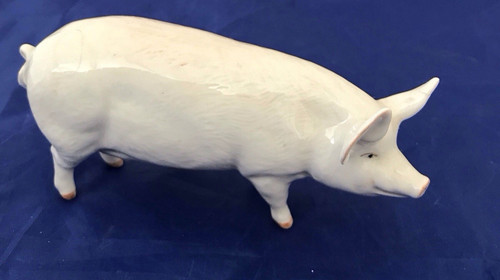 Beswick pig wall - beswick,