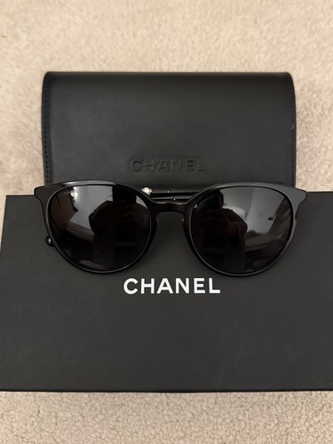 Chanel acetate butterfly pearl - chanel,