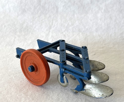Vintage toy farm vehicle - farm,