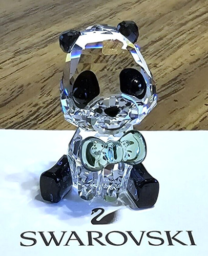Swarovski crystal 2022 - 🐼,