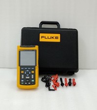 FLUKE 125 INDUSTRIAL SCOPEMETER 40MHz (Without battery and charger)