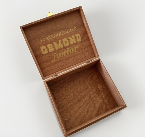 Cigar box vintage - cigar,