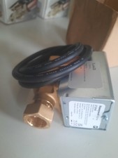 Honeywell  2 port , 22mm zone