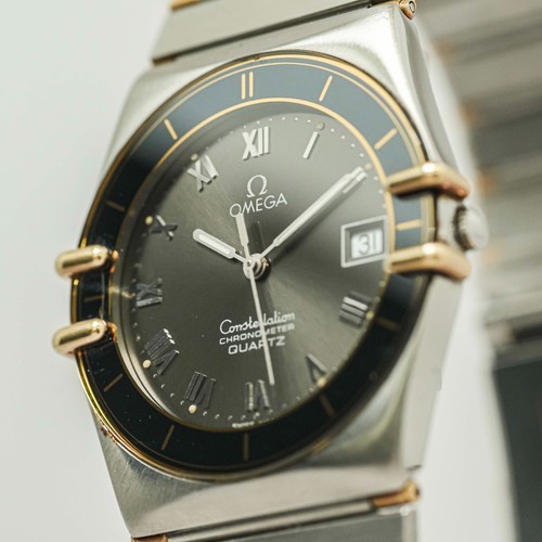 Vintage near mint omega - mint*,
