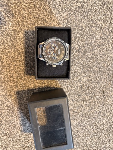 Sekonda watch made - made, of