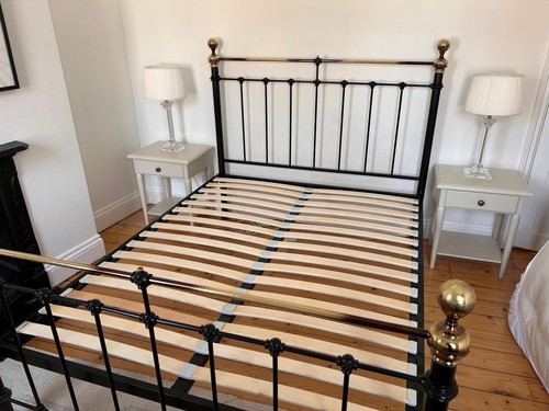 Victorian style brass bed - brass,