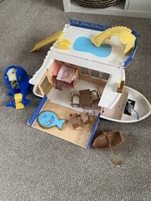 SYLVANIAN FAMILIES SEASIDE