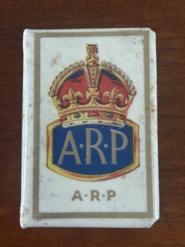 Ww2 arp matchbox - matchbox, holder