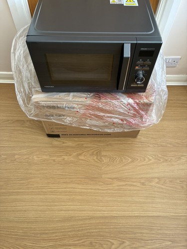Toshiba 26l air fry microwave - 26l,