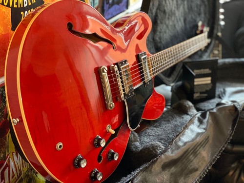 Gibson memphis 335 - gibson,