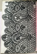ANTIQUE LACE ON CARD 21 CM ON