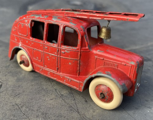Dinky toy pre war streamlined - pre,