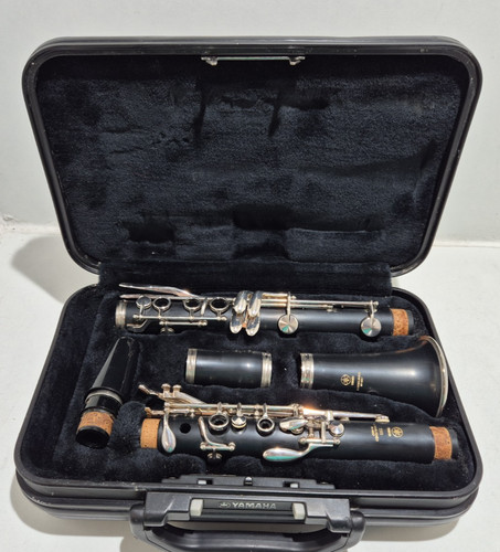 Yamaha 250 clarinet made - clarinet, in