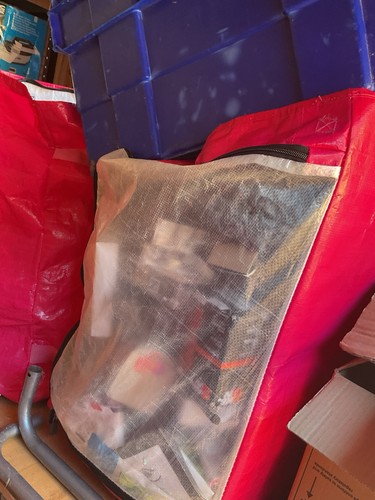 New items mixed box - items, joblot