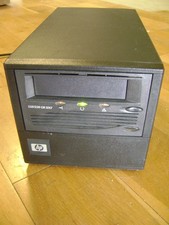 HP 110/220 GB SDLT External SCSI Tape Backup Drive - HP PN 203919-005 215390-004