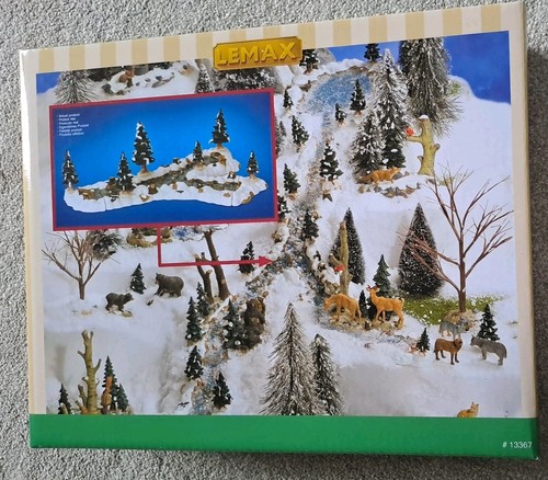 Lemax christmas village - lemax,