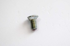 B90 - FRONT BRAKE LEVER SLEEVE SCREW LAMBRETTA LI-TV-SPECIAL-SX-DL