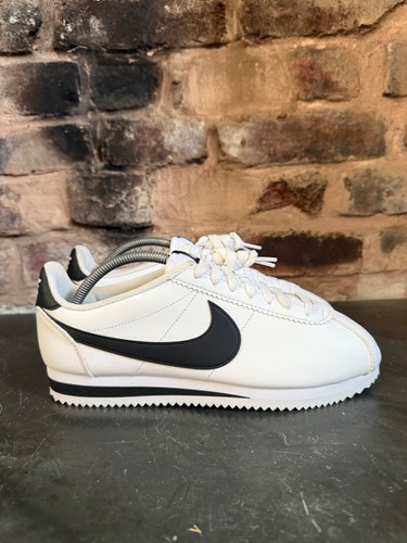 Rare 2017 nike - v,