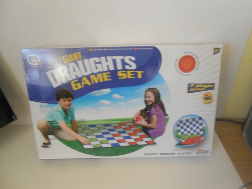 Grafix giant draughts game - grafix,