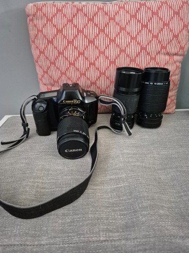 Canon slr camera w 3x - f, 90