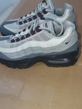 Women’s Size 6 - Nike Air