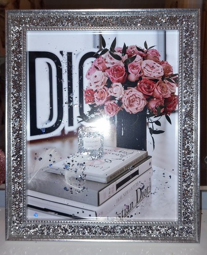 Home decor silver vase print - decor,