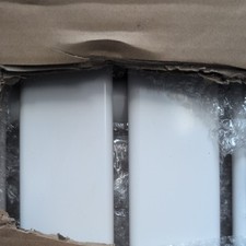 DESIGNER WHITE VERTICAL SINGLE OVAL TUBED RADIATOR 635X420X46MM RRP £218