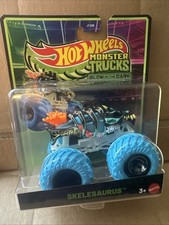 HOT WHEELS DIECAST MONSTER TRUCKS - Skelesaurus - New - Glow In The Dark