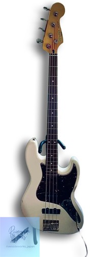 Discounted squier jazz bass - discounted,