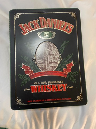 Vintage jack daniels - old, no.