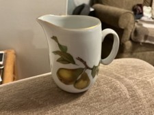 Royal Worcester Evesham Gold