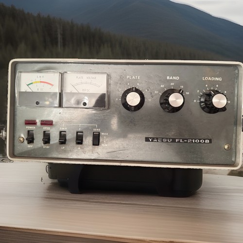 Yaesu 2100b linear - fl-2100b,
