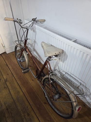 Ladies shopper bike recently - shopper, bike,