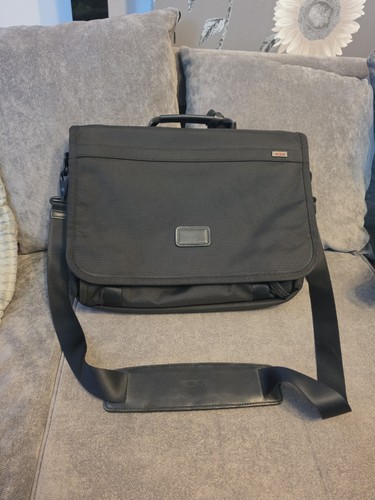 Tumi alpha 26192dh black - tumi,