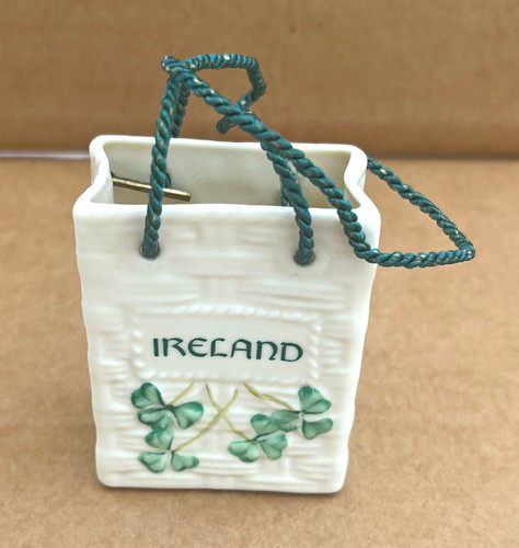 Belleek ireland 2000 - ireland, porcelain