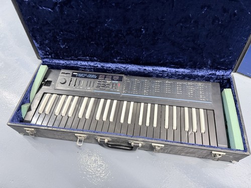 Korg poly 800 - poly,