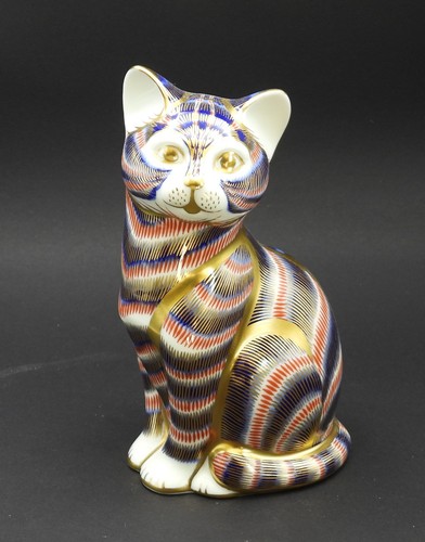Royal crown derby cat - crown,