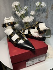 Valentino Garavani Roman Stud