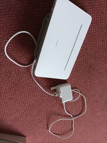 Huawei router pro - 3,