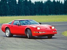1984 C4 Corvette Red front