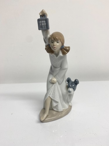 Vintage nao lladro figurine - vintage,