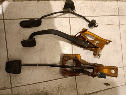 Throtle clutch brake peadls - clutch, -brake