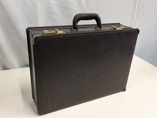 Vintage Hard Briefcase With Combination Lock 46xm