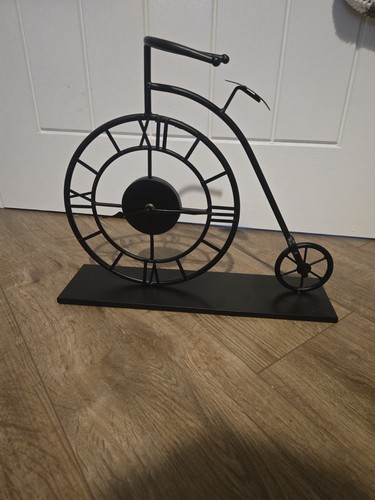 Black penny farthing style - black,